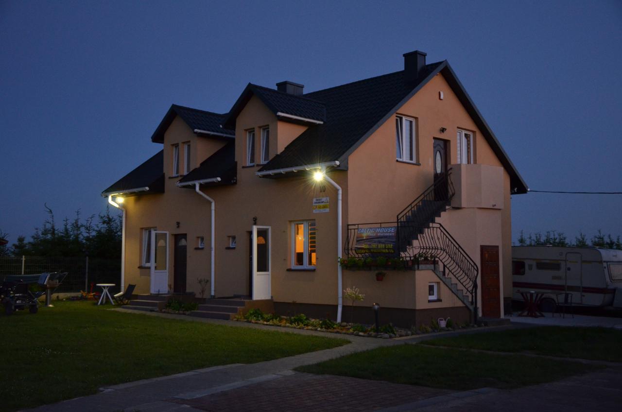 Hotel Baltic-House à Gąski Extérieur photo